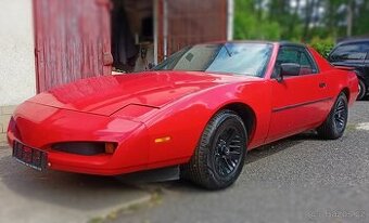 Pontiac Firebird Targa 3.1 V6