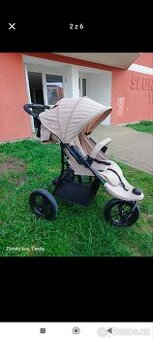 Prodám LEVNĚ zánovní sportovní kočárek