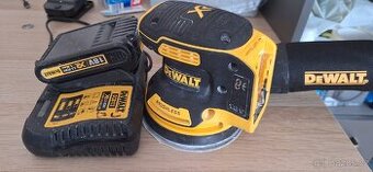 Dewalt excentrická bruska