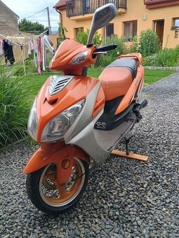 Skútr Yuki Matrix 50 4 T - na opravu - rezervováno