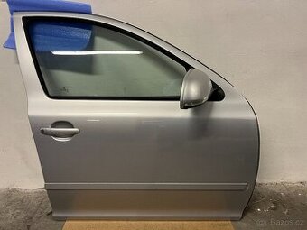 Dveře Škoda Octavia II , pravé přední, kód barvy LA7W