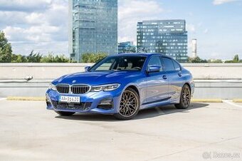 BMW 330i/ M Sport/ Harman Kardon/ CarPlay/ Alu DOTZ