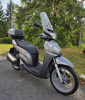 Honda SH300