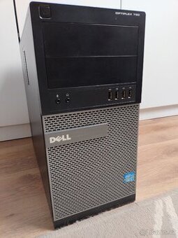 Počítač Intel i5