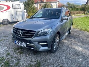 Predám Mercedes ML 350 Full výbava rv 2013