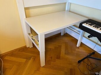 Rostoucí stůl Ikea Pahl