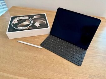 Apple iPad Air 5 gen 10,9" M1 2022 - 1