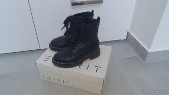 Esprit kotníkové polokozačky eko kůže 27