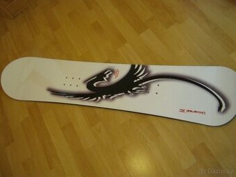 Snowboard CHOC Universal 30,délka 130 cm