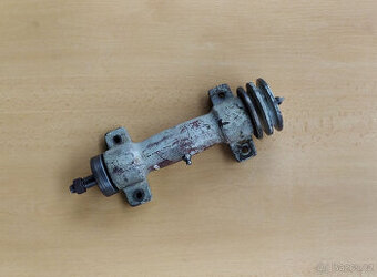 Hřídel na brusku, pilu