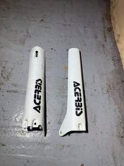 Kryty tlumičů Suzuki rm