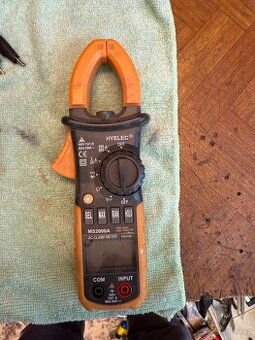 digitální klešťový multimetr HYELEC MS2008A