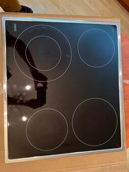 Sklokeramická deska Zanussi