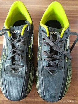 Dětské kopačky lotto vel 33