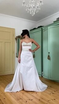 Nové společenské dlouhé hedvábné svatební šaty s vlečkou