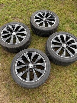 Alu Škoda 215/45 R15 5x100 letní