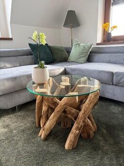 konferenční stolek