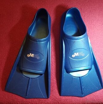 Nabízím tréninkové plavecké ploutve eMMe