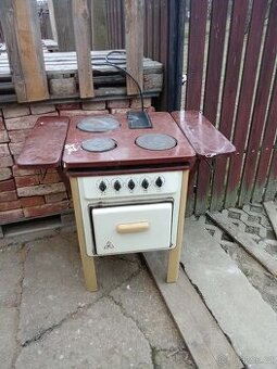 Retro - elektrický sporák