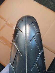Pneu moto 110/70-17