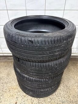 Letní pneu MICHELIN 215/45-R17 PRIMACY 4