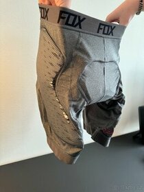 Chráničové šortky FOX Titan Race Short 2020