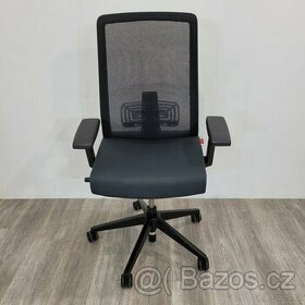 Kancelářská židle - Haworth Comforto 62 ZÁNOVNÍ