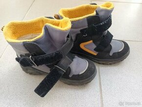 Zimní boty pro děti, velikost 30