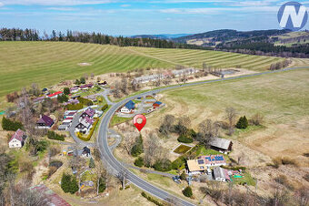 Stavební pozemek 2 432 m² v srdci Šumavy – Jesení u Čachrova