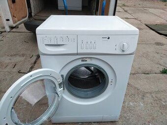 Prodám PLNE FUNKCNI pračku zn.Fagor na 5 kg--ZDARMA DOVEZU--