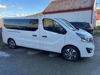 Opel Vivaro Tourer 1,6 L2H1 BiTurbo 107 kW