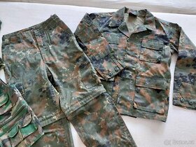 maskáčová blůza, vel. 152, vesta a tricko vel. M - 1
