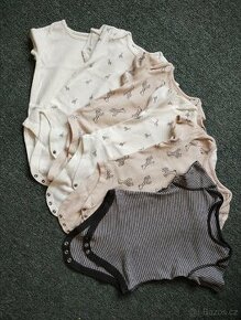 Dětské body 7 ks, vel. 12-18 měsíců, Zn. M&S