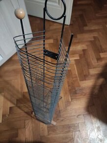 Stojan na cd