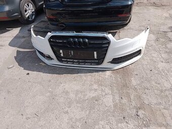 Prodám přední nárazník – Audi A6 C7 2011 (2011–2018)