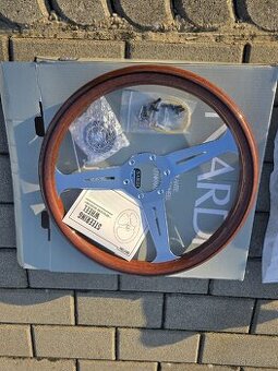 Dřevěný volant nardi torino 36cm