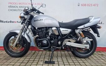 Suzuki GSX 750 Inazuma