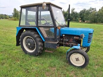 Traktor Zetor 4011 – pojízdný