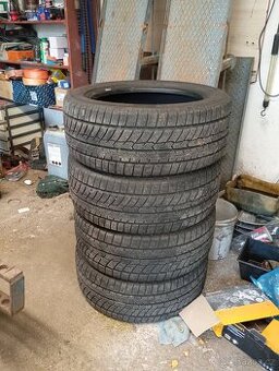 225/50 r17 zimní Fortune - 1