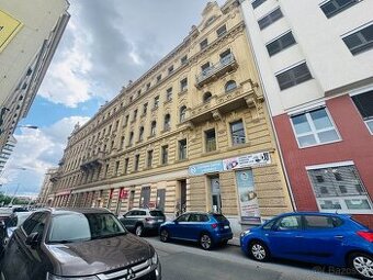 Obchodní prostor u centra, ul. Koliště
