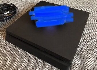 Ps4 slim 1 tb 3 hry