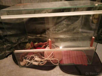 Terarium na hady,agamy nebo jiná terarijní zvířata
