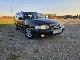 Volvo V70,2.5D,103kw, nová STK.