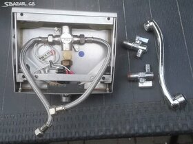 Automatická nástěnná baterie AZP AUM 8.TV