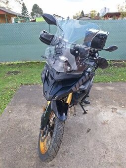 Voge 525