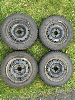 Zimní pneu + plechové disky 165/70 R14