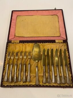 Starožitné stříbrné příbory