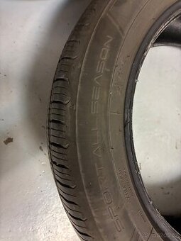 215/55R17 celoroční Dunlop SportAllSeason