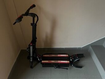 Konstrukce z elektrokoloběžky