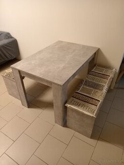 Jídelní stůl + lavice